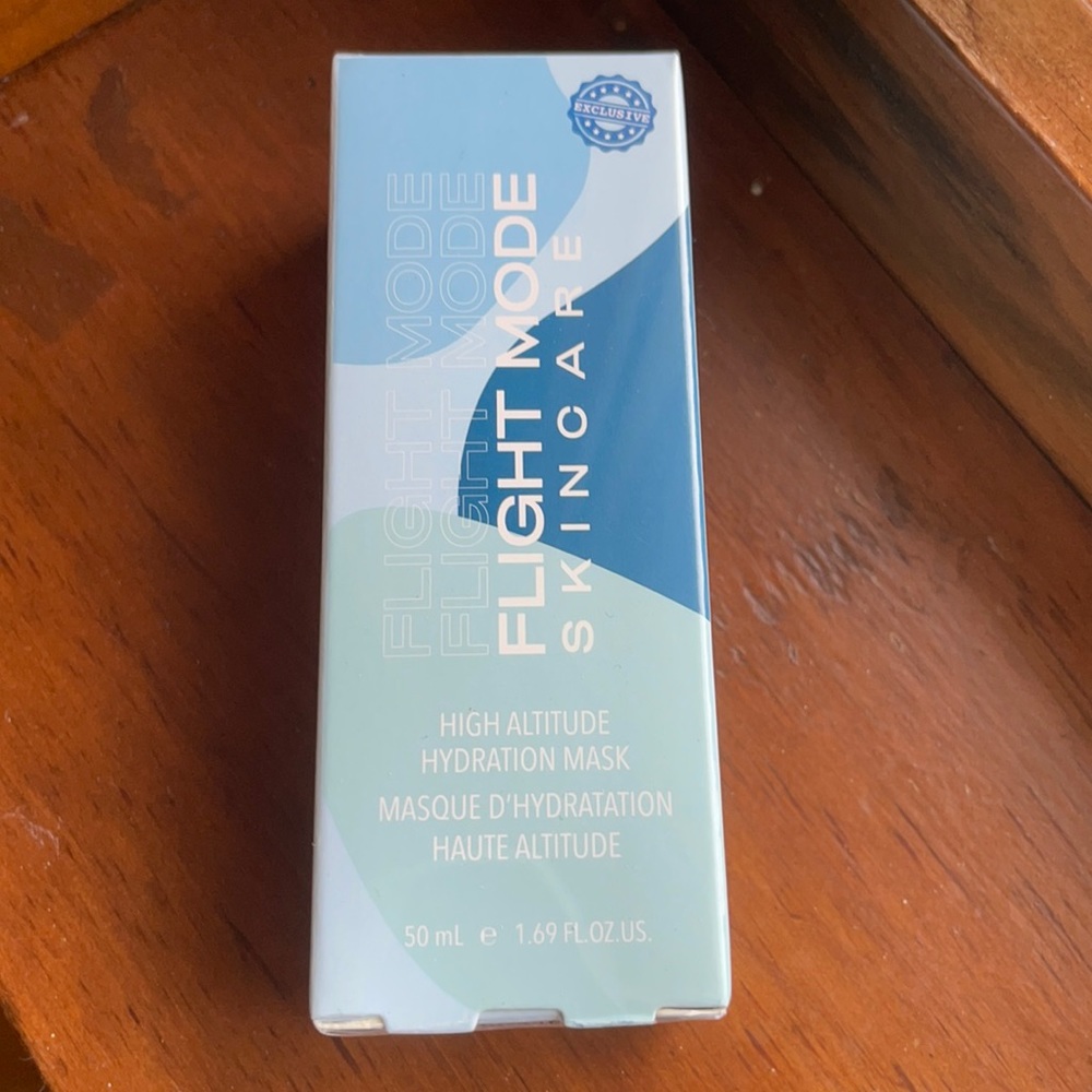 Flight mode high altitude hydration mask